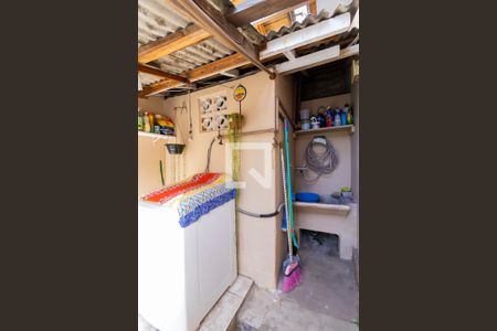 Casa à venda com 155m², 3 quartos e 2 vagasÁrea de Serviço casa dos fundos