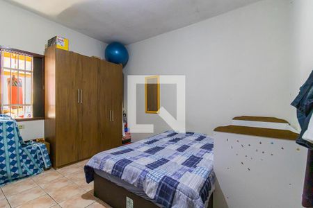 Casa à venda com 155m², 3 quartos e 2 vagasQuarto 1 casa da frente