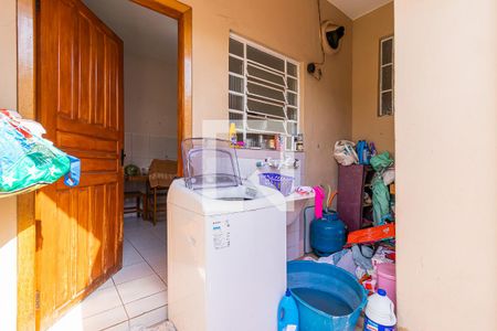 Casa à venda com 155m², 3 quartos e 2 vagasÁrea de Serviço casa da frente