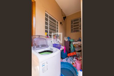 Casa à venda com 155m², 3 quartos e 2 vagasÁrea de Serviço casa da frente