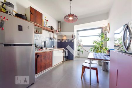 Apartamento para alugar com 82m², 2 quartos e sem vaga