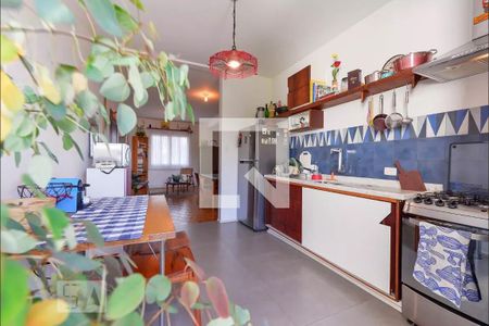 Apartamento para alugar com 82m², 2 quartos e sem vaga