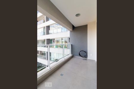 Apartamento para alugar com 52m², 1 quarto e 1 vagaVaranda