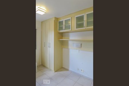Apartamento à venda com 62m², 2 quartos e 2 vagasSuíte