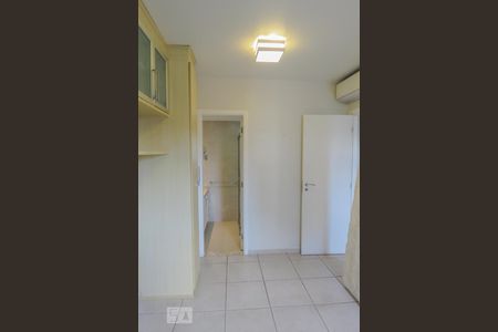 Apartamento à venda com 62m², 2 quartos e 2 vagasSuíte