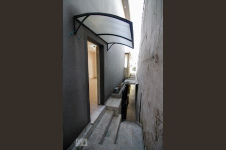 Entrada de casa para alugar com 2 quartos, 100m² em Vila Romana , São Paulo