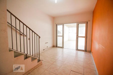 Casa para alugar com 2 quartos, 100m² em Vila Romana , São Paulo