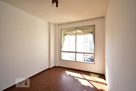 Sala 1  de apartamento para alugar com 1 quarto, 38m² em Icaraí, Niterói