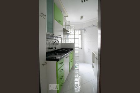 Apartamento à venda com 62m², 2 quartos e 1 vaga Apartamento à venda com 62m², 2 quartos e 1 vagaCOZINHA
