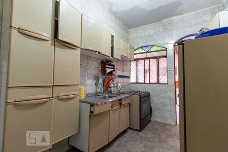 Cozinha de casa à venda com 2 quartos, 56m² em Céu Azul, Belo Horizonte