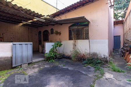 Casa à venda com 56m², 2 quartos e 4 vagasÁrea Externa