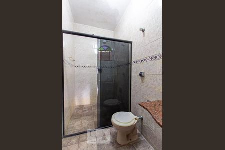 Banheiro Social de casa à venda com 2 quartos, 56m² em Céu Azul, Belo Horizonte