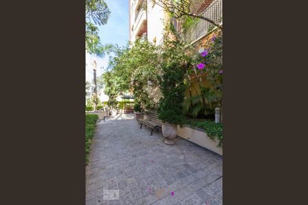 Apartamento para alugar com 42m², 1 quarto e 1 vaga Apartamento para alugar com 42m², 1 quarto e 1 vagaÁrea Externa