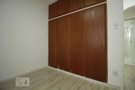 Dormitório 1 de apartamento à venda com 2 quartos, 67m² em Vila Deodoro, São Paulo