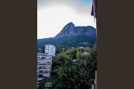 Vista de apartamento para alugar com 1 quarto, 69m² em Humaitá, Rio de Janeiro