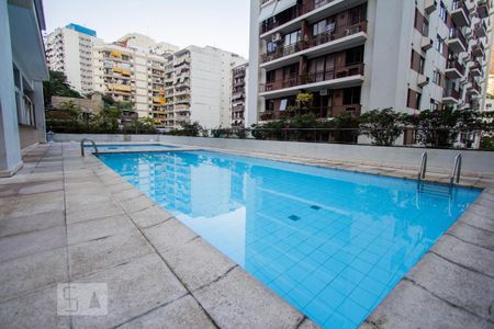 Apartamento para alugar com 69m², 1 quarto e 1 vaga Apartamento para alugar com 69m², 1 quarto e 1 vagaPiscina