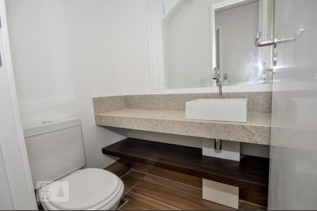 Apartamento à venda com 98m², 2 quartos e 2 vagasLavabo