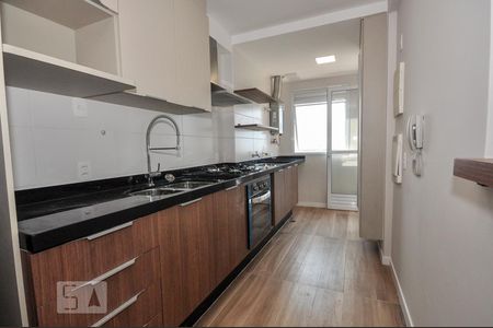 Apartamento à venda com 98m², 2 quartos e 2 vagasCozinha e Área de Serviço