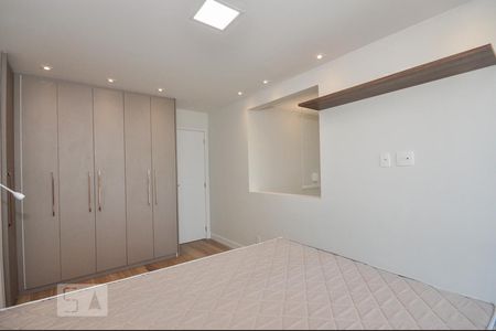 Apartamento à venda com 98m², 2 quartos e 2 vagasSuíte 2
