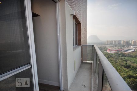 Apartamento à venda com 98m², 2 quartos e 2 vagasVaranda Suíte 2