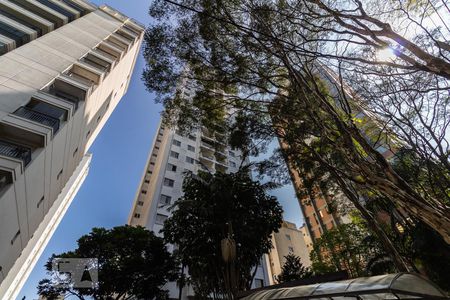 Apartamento à venda com 73m², 3 quartos e 1 vagaFachada - Condomínio