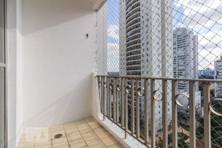 Sacada de apartamento à venda com 3 quartos, 73m² em Santo Amaro, São Paulo