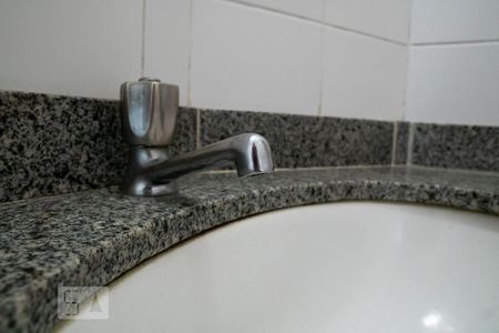 Apartamento para alugar com 62m², 2 quartos e 1 vagaBanheiro