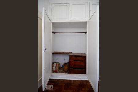 Quarto 1 de apartamento para alugar com 4 quartos, 130m² em Centro, Campinas