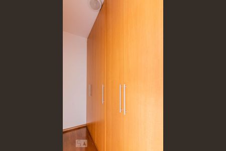 Closet Quarto 3 de apartamento para alugar com 3 quartos, 80m² em Sion, Belo Horizonte