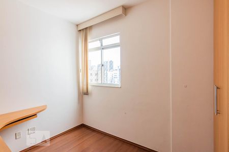 Quarto 1 de apartamento para alugar com 3 quartos, 80m² em Sion, Belo Horizonte