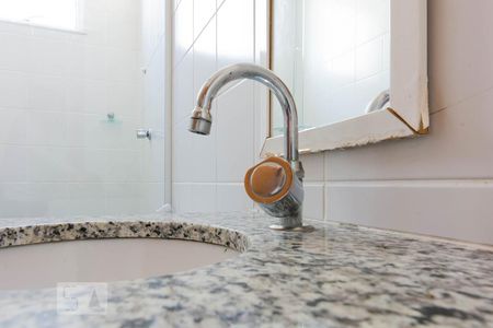 Torneira Banheiro Social de apartamento para alugar com 3 quartos, 80m² em Sion, Belo Horizonte