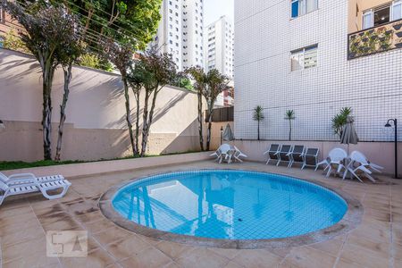 Apartamento para alugar com 80m², 3 quartos e 2 vagasPiscina Edifício