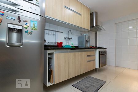 Apartamento à venda com 75m², 2 quartos e 2 vagasCozinha