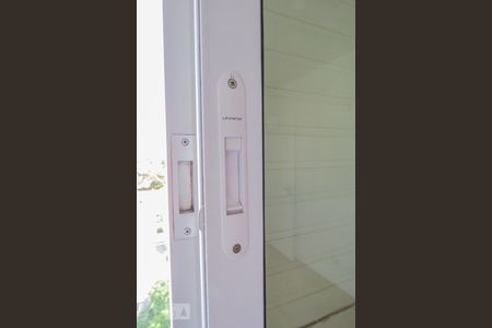 Janela antirruído quarto  de apartamento à venda com 1 quarto, 60m² em Indianópolis, São Paulo