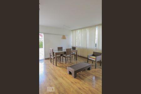 Apartamento à venda com 60m², 1 quarto e 1 vagaSala de festas 