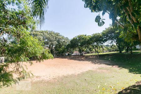 Apartamento para alugar com 77m², 3 quartos e sem vagaQuadra