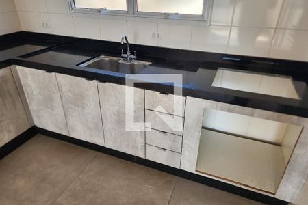 Apartamento à venda com 70m², 3 quartos e 2 vagas Apartamento à venda com 70m², 3 quartos e 2 vagasCozinha