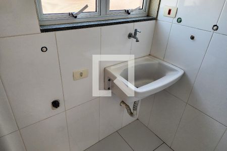 Apartamento à venda com 70m², 3 quartos e 2 vagas Apartamento à venda com 70m², 3 quartos e 2 vagasÁrea de Serviço