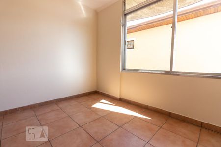 Quarto 3 de apartamento para alugar com 2 quartos, 64m² em Vila Osasco, Osasco