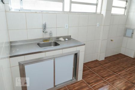 Cozinha de apartamento à venda com 2 quartos, 55m² em Inhaúma, Rio de Janeiro