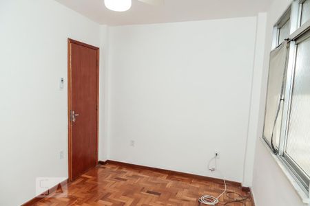 Apartamento à venda com 55m², 2 quartos e 1 vaga Apartamento à venda com 55m², 2 quartos e 1 vagaQuarto 1