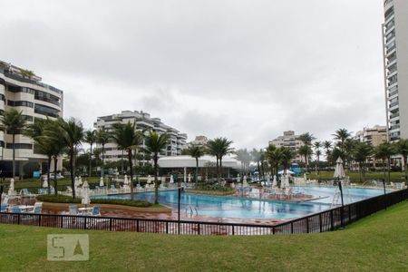 Piscina de apartamento para alugar com 2 quartos, 105m² em Barra da Tijuca, Rio de Janeiro