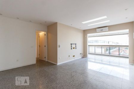 Apartamento para alugar com 2 quartos, 105m² em Barra da Tijuca, Rio de Janeiro