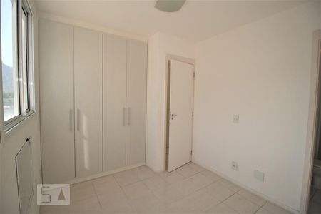 Suite de apartamento à venda com 3 quartos, 63m² em Curicica, Rio de Janeiro