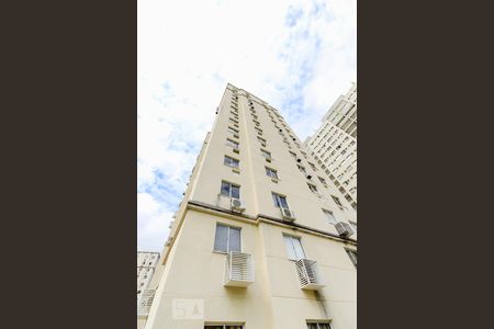 Apartamento à venda com 63m², 3 quartos e 1 vagaFachada