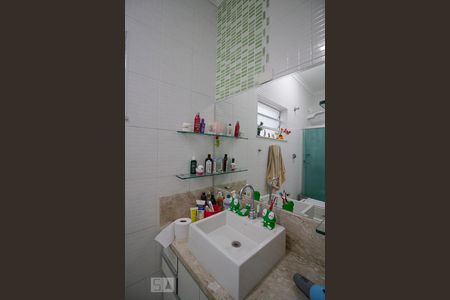 Casa à venda com 500m², 7 quartos e 3 vagas Casa à venda com 500m², 7 quartos e 3 vagasBanheiro