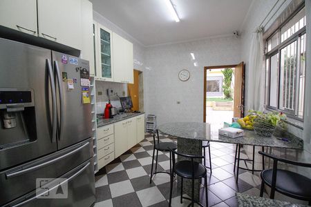 Casa à venda com 500m², 7 quartos e 3 vagas Casa à venda com 500m², 7 quartos e 3 vagasCozinha