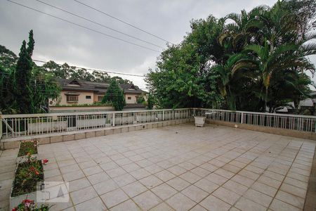 Varanda de casa à venda com 7 quartos, 500m² em Alto da Lapa, São Paulo