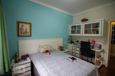 Casa à venda com 500m², 7 quartos e 3 vagas Casa à venda com 500m², 7 quartos e 3 vagasQuarto