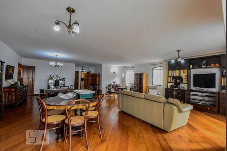 Sala de apartamento à venda com 4 quartos, 340m² em Vila Sofia, São Paulo